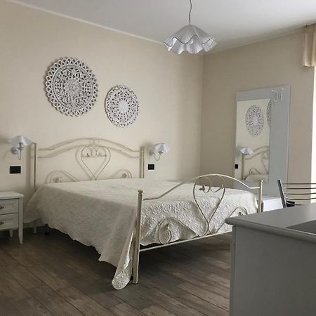 Bed And Breakfast Sun Wine 塔兰托 外观 照片