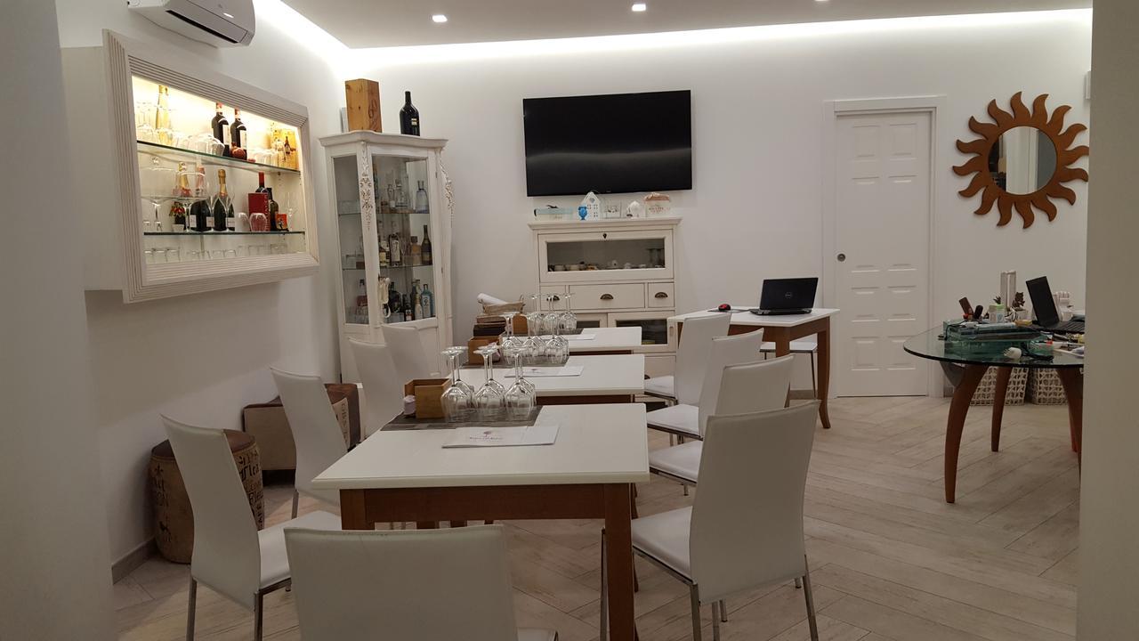 Bed And Breakfast Sun Wine 塔兰托 外观 照片