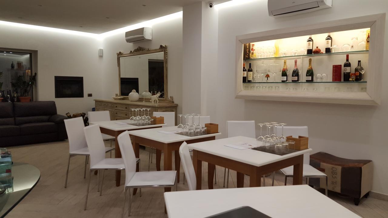 Bed And Breakfast Sun Wine 塔兰托 外观 照片